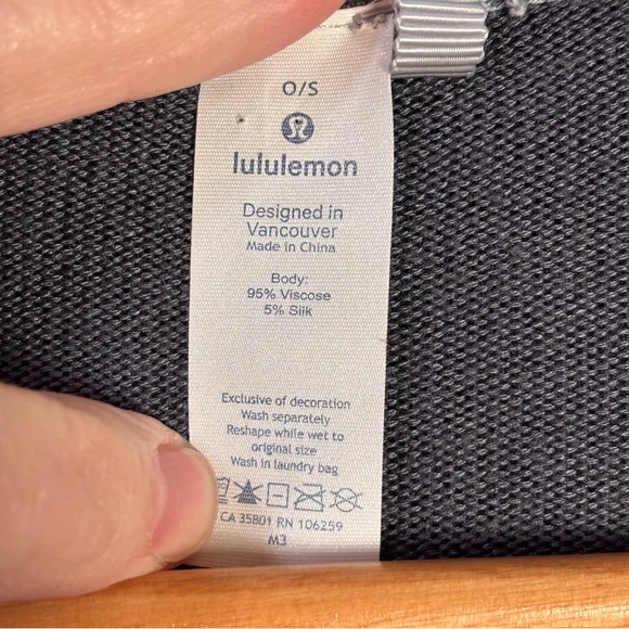 Lululemon Hatha Silk Blend Wrap Dusty Rose, Dk Gray, Heather Gray, Lt Pink – O/S - Picture 6 of 9